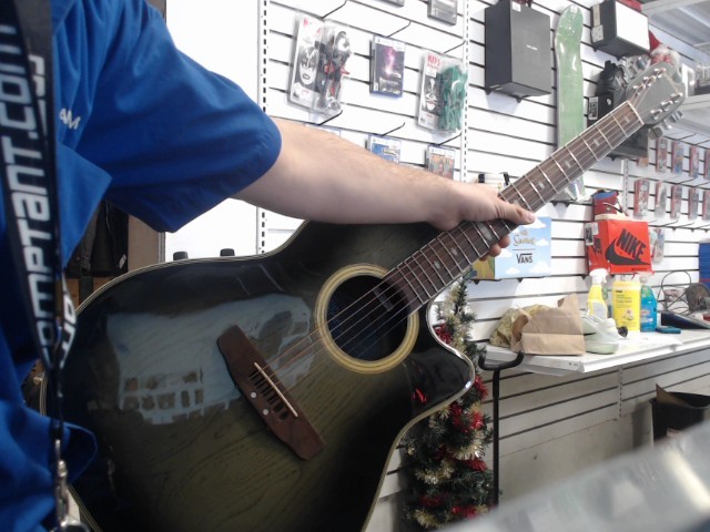 Applause by ovation ae-38 acoustic guita