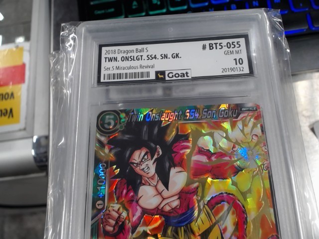 Twin onslaught ss4 son goku gem mt 10
