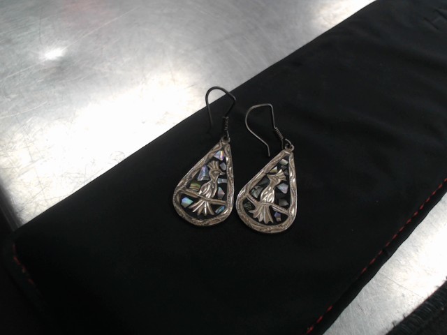 Boucle doreille en argent