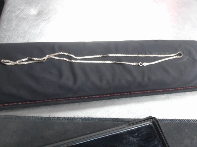 Chaine en argent
