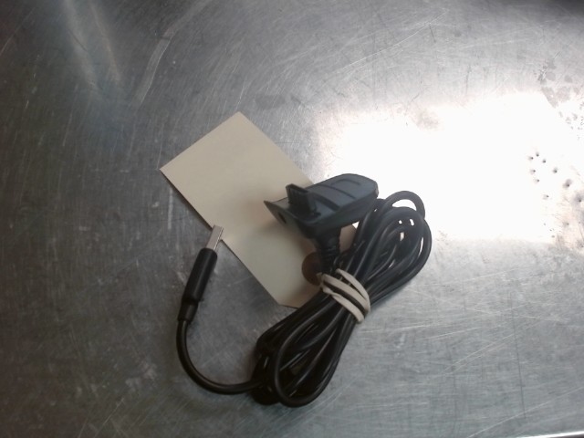 Chargeur de manette de xbox 360 generiqu