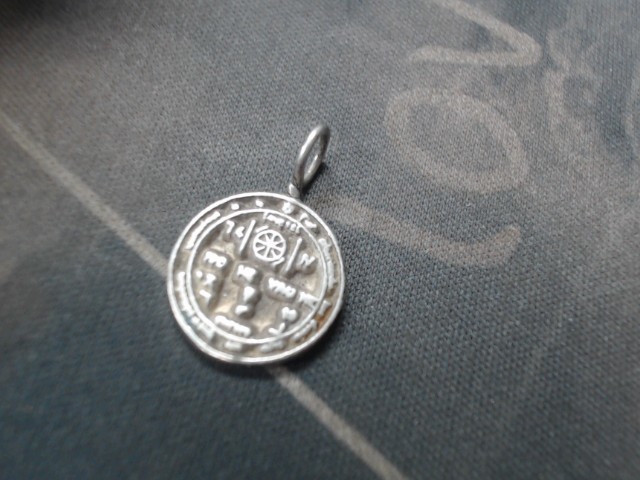 Breloques ronde en argent