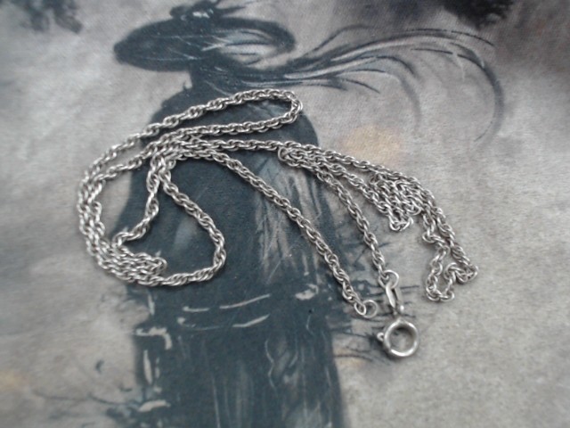 Chaine en argent torsade