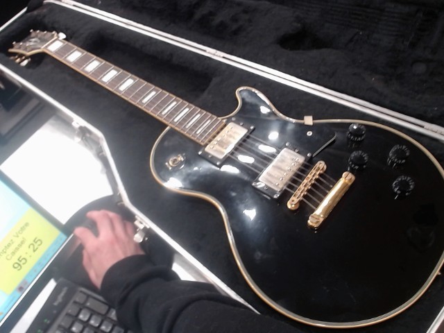 Guitare classique  + hardcase