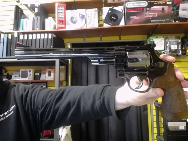 Rvolver  plombs comme neuf