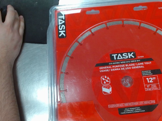 Task lame tout usage 12 po