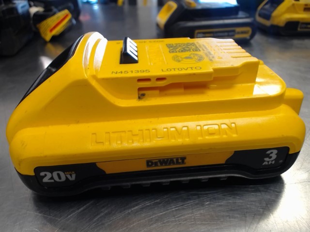 Batterie dewalt 3ah