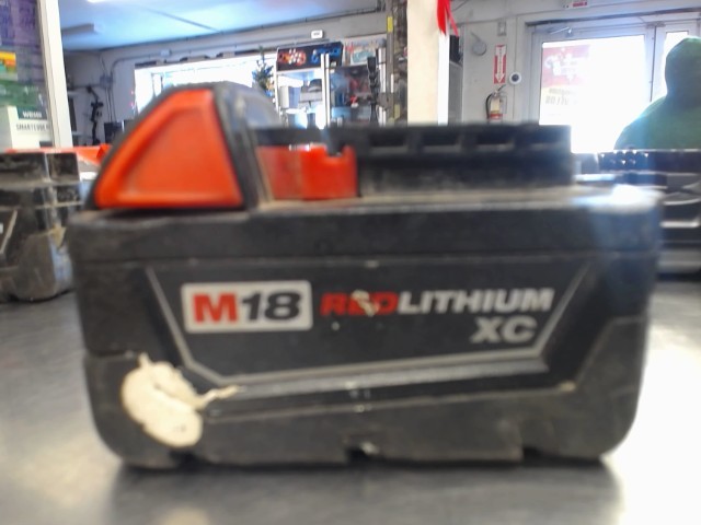 Batterie milwaukee 3ah