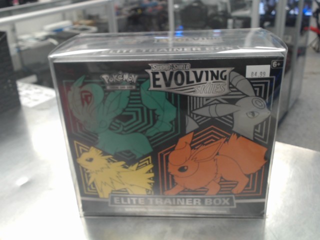 Pok�mon sword&shield evolving skies etb