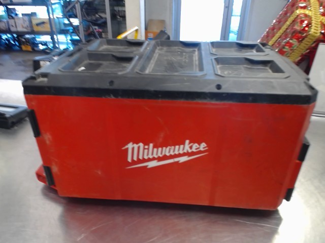 Packout light/charger