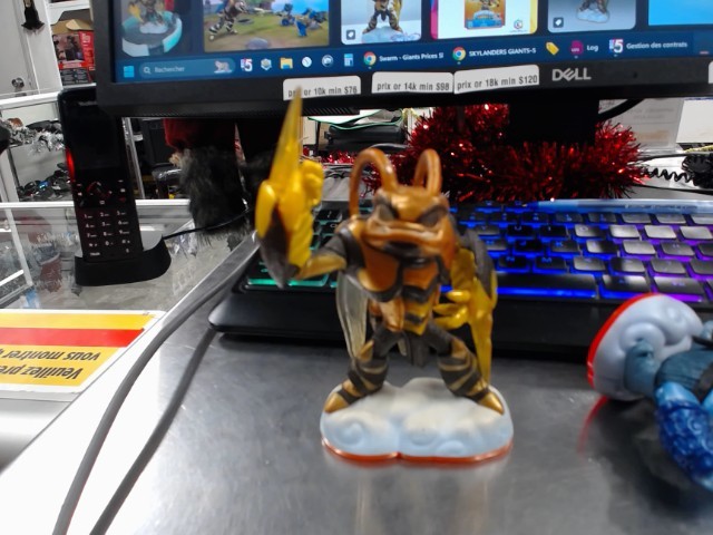 Skylanders giants-swarm