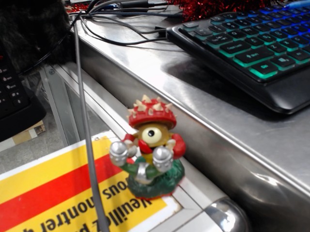 Skylanders trap team-sureshot shroomboom