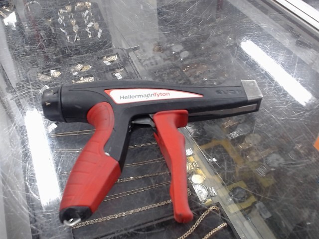 Gun strappeuse manuel