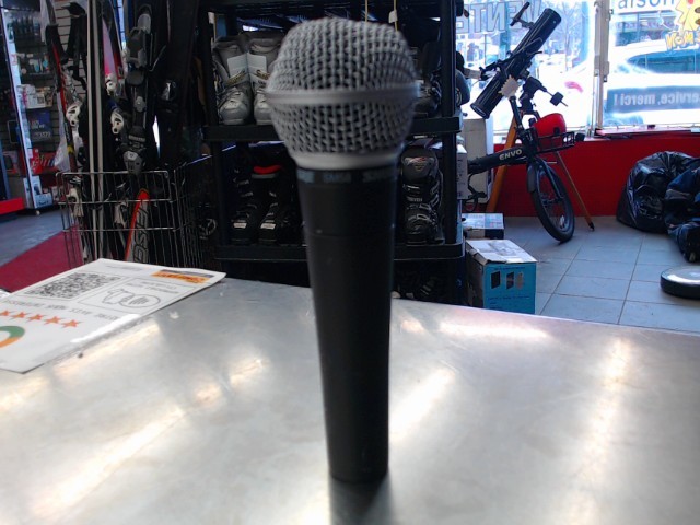 Micrphone dynamique cardioide