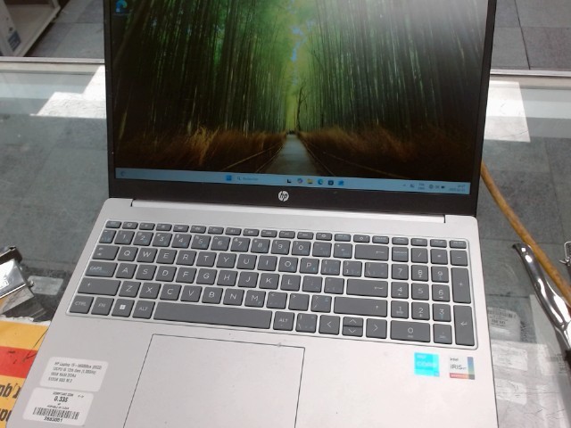 12cpu i5 12th/16gb ram/512ssd/15in