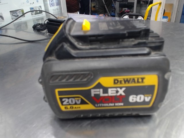 Batterie dewalt 6ah