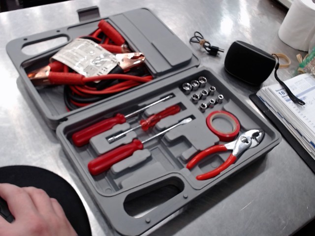 Lot d'outil depannage auto
