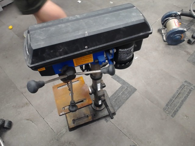 Perceuse a colonne mastercraft