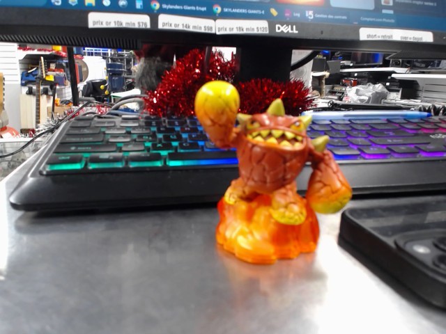 Skylanders giants-eruptor
