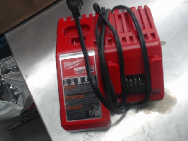 Chargeur m12/m18