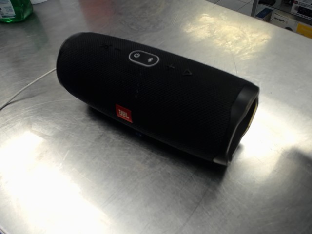 Jbl charge 4