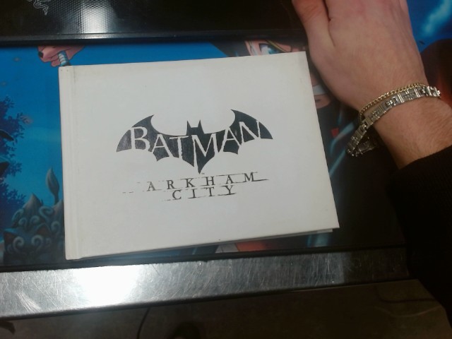 Batman arkham city collectors art book