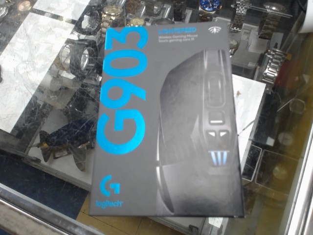 Souris g903 lightspeedbluetooth ou fil