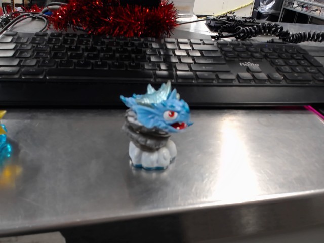 Skylanders spyros adventure-warnado