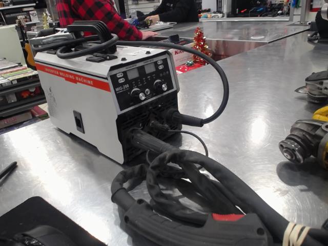 Machine a souder  mig