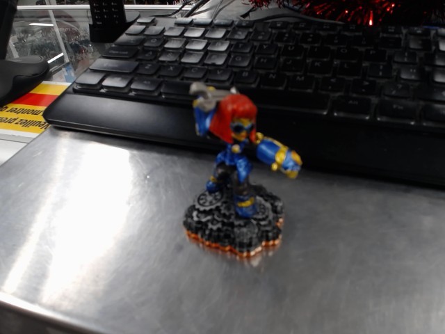 Skylanders giants-sprocket