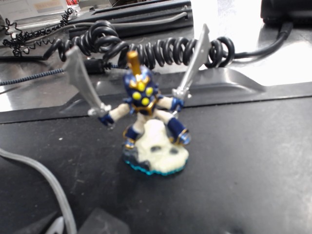 Skylanders swap force-twinblade chopchop