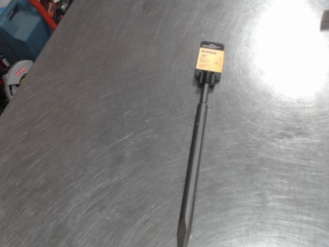 Ciseau a pointe arrondi