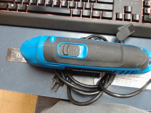 Outil osciating a fils