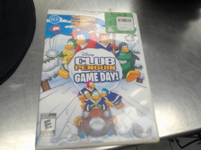 Club penguin game day wii