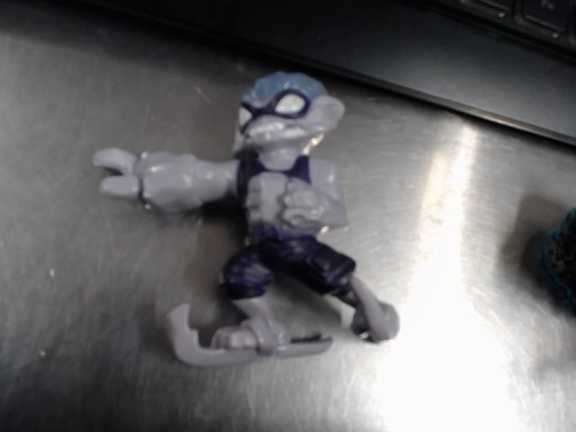 Mcdonalds toy skylanders freezeblade