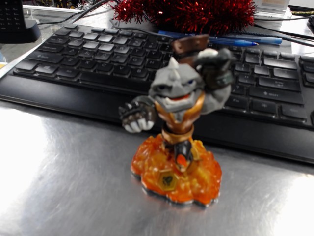 Skylanders swap force-rubble rouser