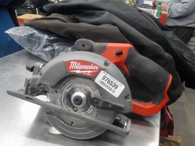 Circular saw milwaukee