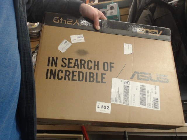 Monitor 23.8 po ecran