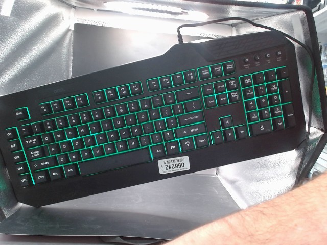 Clavier gaming a fil
