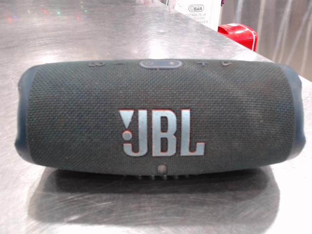 Haut parleur jbl charge 5