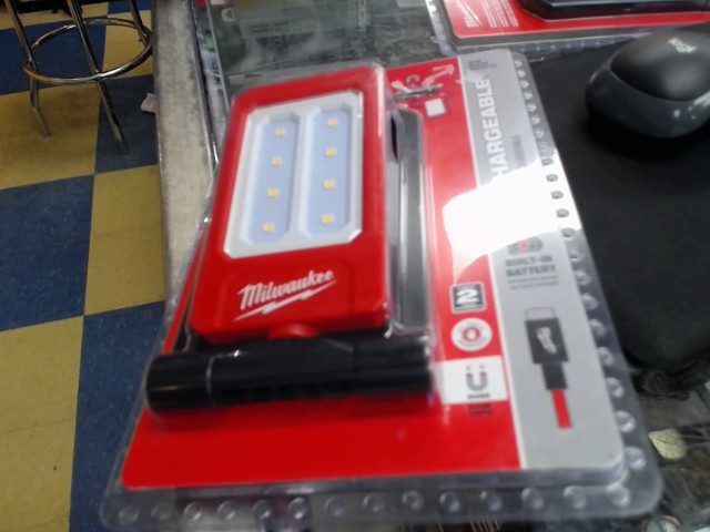 Revharchable magnetic task light sealed