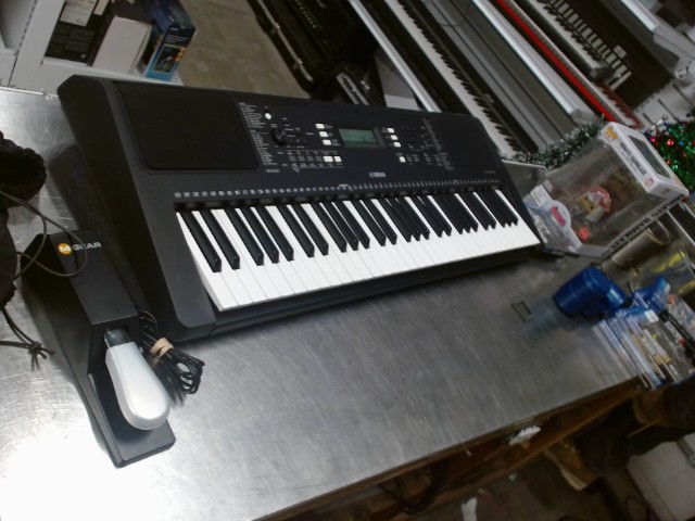 Clavier yamaha deja app avec pedale