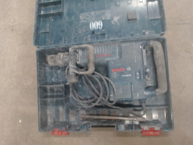 Demolition hammer kit, corded bosch