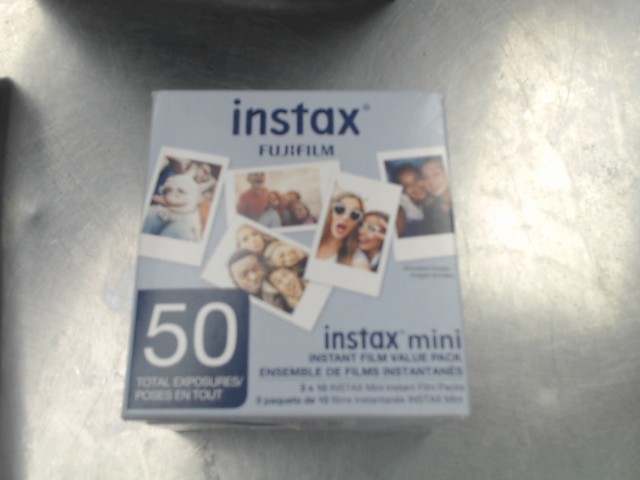 Fujifilm instax 50