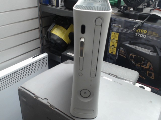 Console xbox 360 og blanche sans manette