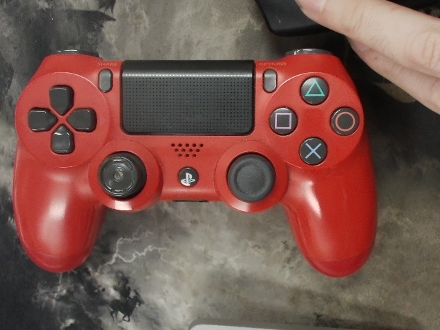 Manette ps4 rouge