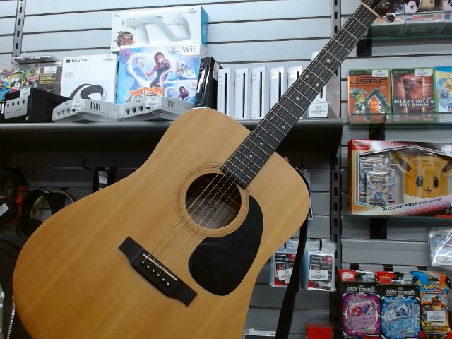 Guitare acoustique sigma + case