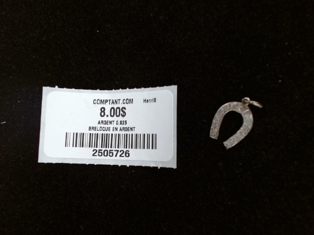 Breloque en argent fer a cheval