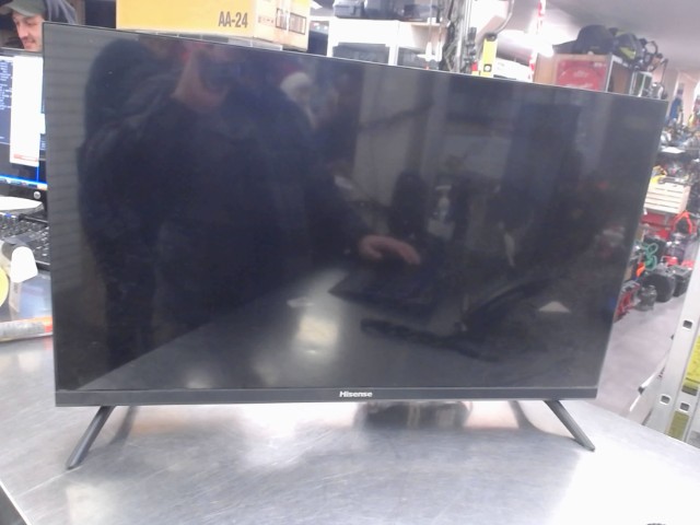 Smart tv 32 pouces avec manette