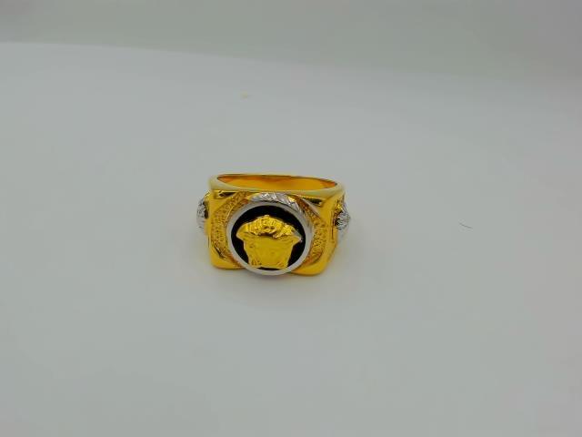 Bague en or 10kt new taille 9